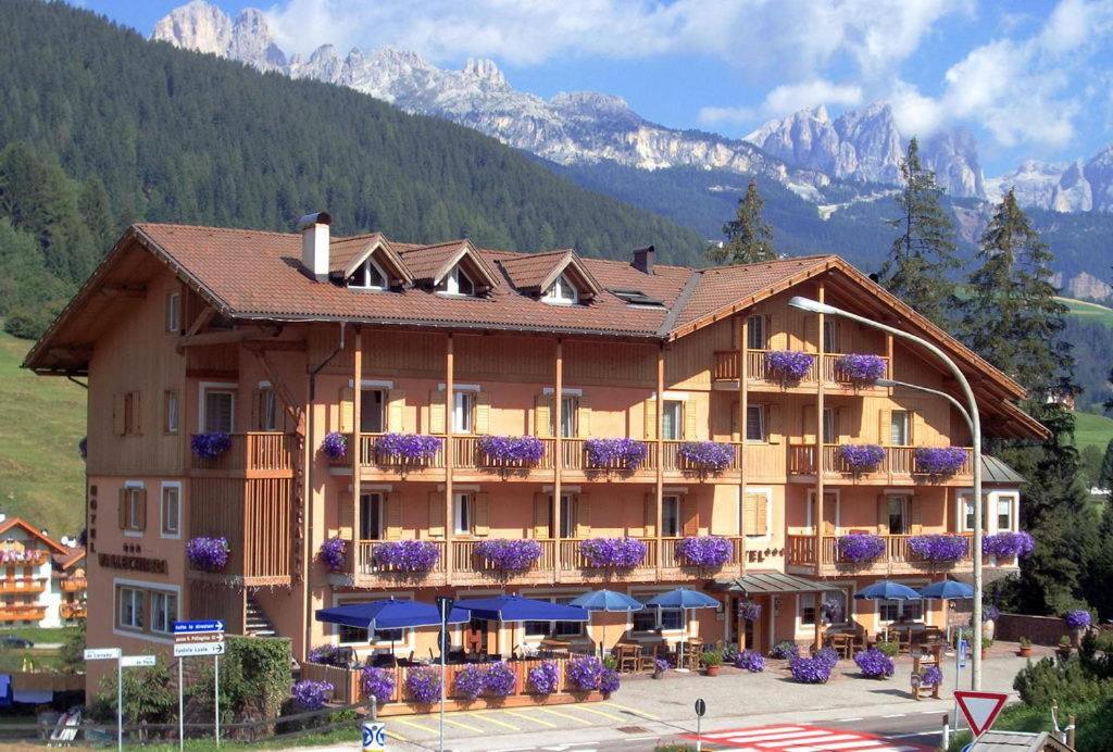 Hotel Vallechiara Moena Luaran gambar